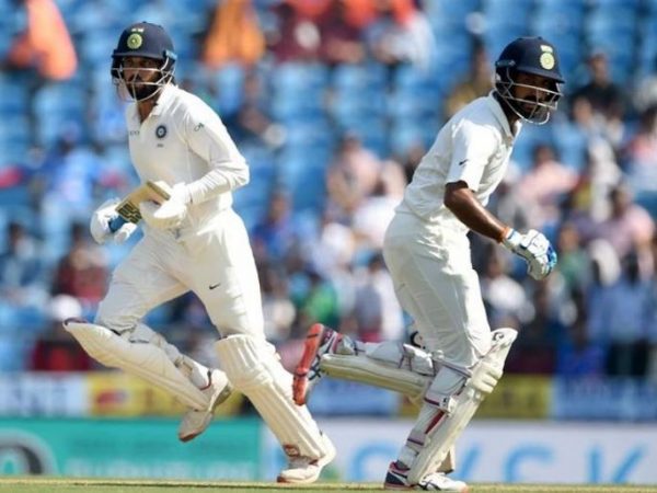 pujara-murali_20171131935