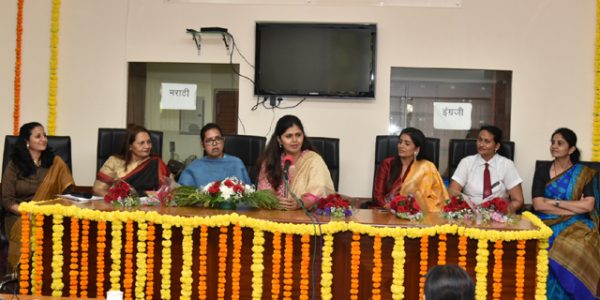 MNAIMAGE22196munde mahila din