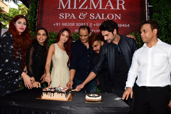 Soni_Singh__Rekha_Chaudhari__Nora_Fatehi__Mohammad_Azharuddin__Owez__Khan__Ashish_Kapoor_and_Rahul_S_1475895