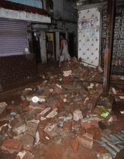ganga-jamuna-building-collapsed_201907275241