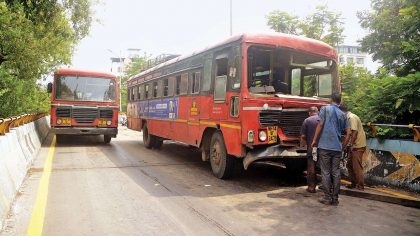 696055-st-buses-01