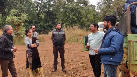 खा.सुनील मेंढे यांची नागझिरा भेट.