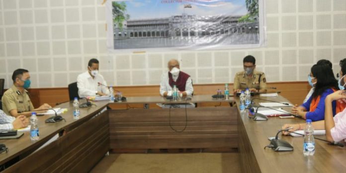 कोरोना-संसर्गाशी-लढताना-अर्थचक्र-सुरू-कसे-राहिल-याची-दक्षता-घ्यावी-_-1-750x375