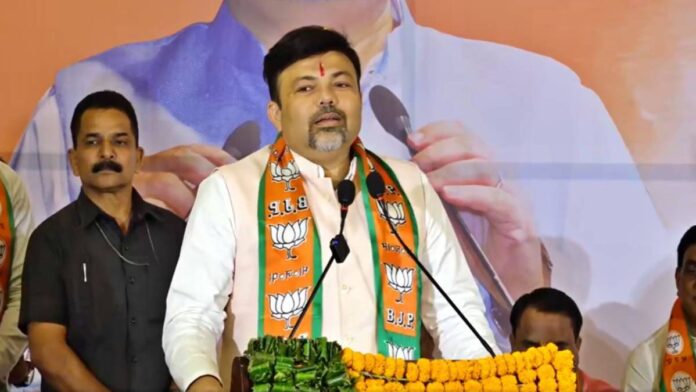 Ashish-Deshmukh-join-BJP