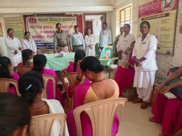 photo_2_Dhanwantari_pujan_at_PHC__Bangaon