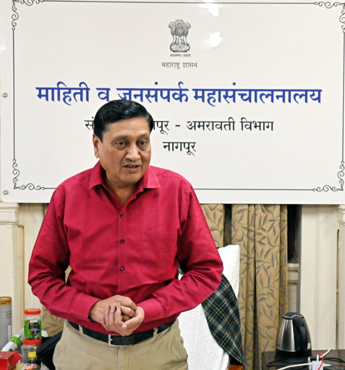 फोटो1-696x745