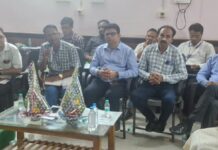 आरोग्य विभागाचा नोडल अधिकारी डॉ. मडावींनी घेतला आढावा