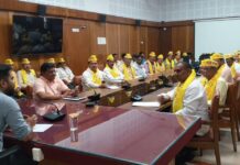 ओबीसींचा स्वतंत्र कॉलम मिळेपर्यंत उपोषण व बहिष्कार मागे न घेण्याचा इशारा