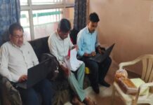 श्री संत गजानन महाराज मंदिर परिसरातील पेढा विक्रेत्यांवर एफडीएची कारवाई