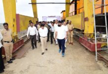 जिगाव धरण प्रकल्पाची वस्त्रोउद्योग मंत्री संजय सावकारे यांच्याकडून पाहणी