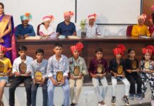 विद्यार्थ्यांनी मोठी स्वप्ने पाहून स्पर्धा परीक्षेची तयारी करावी – उपशिक्षणाधिकारी गजानन मंदाडे