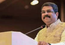 अखेर धर्मेंद्र प्रधानांनी शिक्षणमंत्री पदाचा राजीनामा दिला, जंतर मंतरवरील विद्यार्थ्यांच्या आंदोलनाला मोठं यश