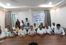 विद्यार्थी के भविष्य के साथ किया जा रहा खिलवाड़