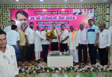 तिरोड्यात नवनिर्वाचित खासदार राजेंद्र जैन यांचा जल्लोषात भव्य स्वागत व जाहीर नागरी सत्कार
