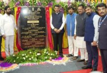 लोकशाहीर अण्णा भाऊ साठे यांचे स्मारक वंचितांच्या संघर्षाचे प्रेरणास्थान ठरेल – मुख्यमंत्री देवेंद्र फडणवीस