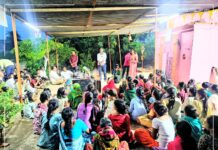 नागठाण्यात ‘आदर्श गाव’ उपक्रमातून शेतकरी, महिला बचत गटांना मार्गदर्शन