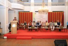 सावित्रीबाईंच्या विचारांची ज्योत पिढ्यान्पिढ्या तेवत राहील : उपमुख्यमंत्री सुनेत्रा पवार