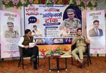 अभ्यासात प्रामाणिकपणा आणि सातत्य हे स्पर्धा परीक्षेत यश मिळवण्याचे गमक