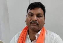 महिला तलाठी,मंडळ अधिकारी व तहसिलदाराच्या त्रासापायी शेतकऱ्याचा आत्मदहनाचा इशारा