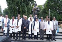 १४ वर्षांनंतर शिक्षक पुरस्काराची परंपरा पुन्हा सुरू; ४२ शिक्षकांचा सन्मान