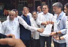 धान उत्पादकांच्या ज्वलंत प्रश्नांवर आमदार रोहित पवार यांच्याशी चर्चा; ‘अन्नदाता धान उत्पादक संघा’तर्फे विविध मागण्यांचे निवेदन